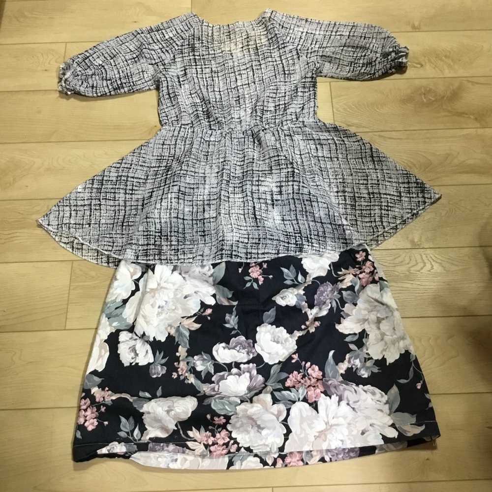 2 Pieces Top Blouse & Black and White Floral Skirt